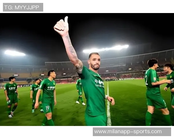 国安新帅蒙哥马利与李铁曾是谢菲联队友渊源深厚