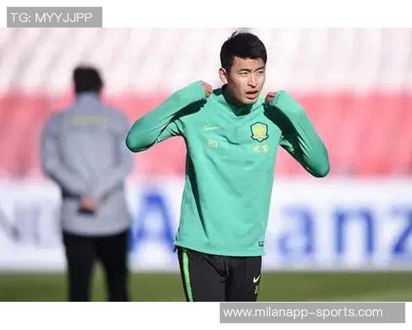 国安热身赛表现出色郝昱丞传射法比奥进球球队将赴泰国冬训