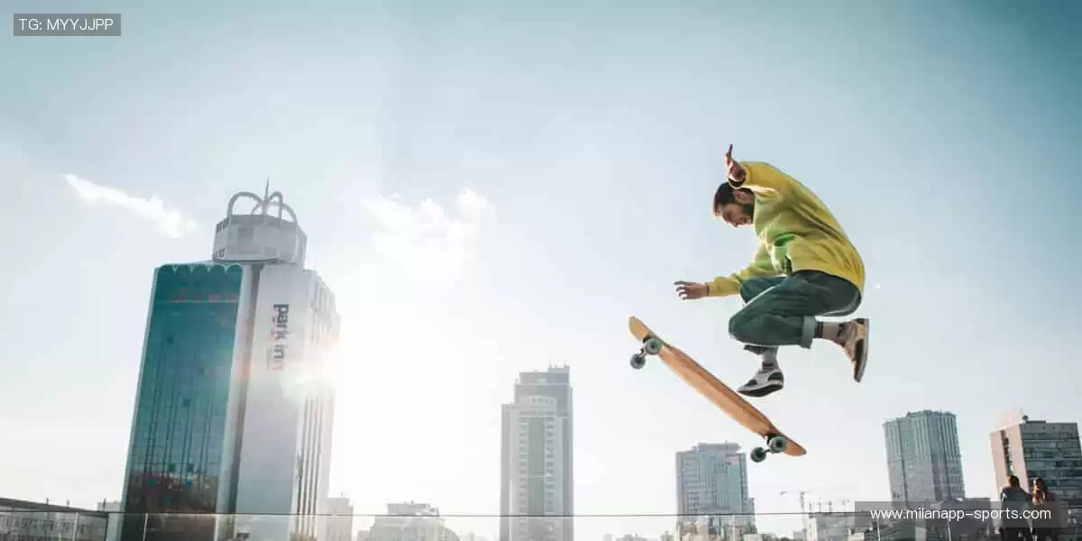 🎯把胜利穿在身上，周边好物让热爱触手可及！